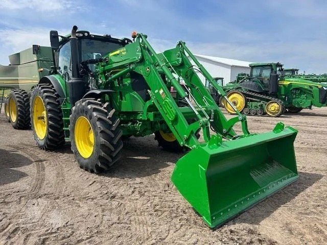 2019 JOHN DEERE 6130M tractor